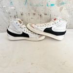 Nike  Blazer Mid '77 Jumbo Sneakers Photo 6