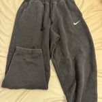 Nike  barrel uncuffed sweatpants  Photo 0