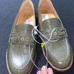 NEW BRIOSO Wo size 8 Olive Green Leather SLIP on Loafers with Embellishments Photo 11