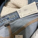 American Eagle NWT  Mom Jeans Photo 3