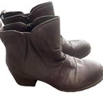 Baretraps ‎ Women's Size 10 Dreninan Slouchy Brown Fall Ankle Booties Boots Photo 0