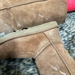 UGG  CLASSIC BOOTS Photo 2