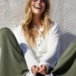 Aerie NWT Ivory Henley Sweater XS Photo 1