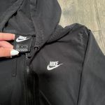 Nike sweatshirt Photo 2