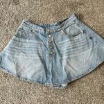 BLANK NYC  denikm shorts with flare Photo 0