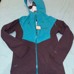 Patagonia NWT  Women’s SnowDrifter Jacket L Photo 0