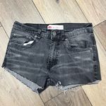 Levi's Levi’s 541 Charcoal Black Mid Rise Denim Shorts Women’s 27 Raw Hem Goth Grunge Photo 4
