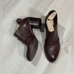 Johnston & Murphy  Women's Brown Leather Zipper Ankle Booties Boots Size 10 Photo 1