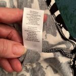 LuLaRoe  NWT Disney Queens cute T-shirt that runs big Photo 15