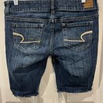 American Eagle Stretch Bermuda Artist Denim Shorts Size 6s Photo 5