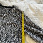 Lululemon Women’s  Gray Long Sleeve activewear shirt with zippered pockets Photo 5