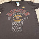 Junk food ‘Houston Rockets 1967’ T-shirt Photo 8