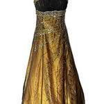 Aspeed  GORGEOUS FORMAL GOWN WITH TULLE PUFF SIZE 6 Photo 0