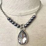 Grey rhinestone pendant necklace Photo 0