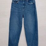 American Eagle  Women's Medium Wash Blue High Rise Relaxed Mom Jean 6 short Photo 1