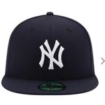 New era black Yankees cap with white logo Nwot Black Photo 4
