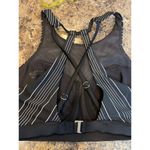 Athleta High Neck Black White Chevron Pattern Sports Bra Size 38 B/C Underwire Photo 4