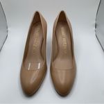 Stuart Weitzman NWOB  Vida 75 Women's Heels Leather Construction 7.5B almond toe Photo 3