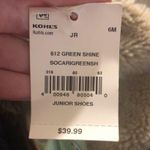 SO NWT  Metallic Ballet Flats, size 6 Photo 6