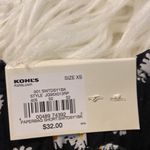 SO Super High Rise Shorts size XS have elastic and two pockets in front brand new Photo 7