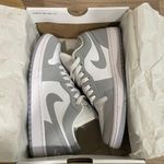 Nike Air Jordan 1 Photo 0