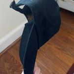 Noah Kahan Hat Black Photo 4