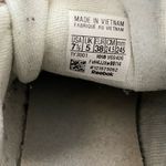 Reebok Women’s  Cream Sneakers Size 7.5 Photo 3