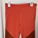 GapFIT Eclipse High Waist Color Block 7/8 Leggings Size Medium Photo 2