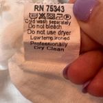 Women's Italian made 100% linen Sleeveless embroidered Lace Hem Top size small White Photo 8