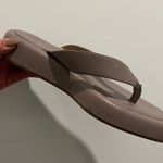 JustFab Brown flip flop Sandals Spring Summer Photo 2