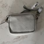 Vooray  crossbody bag NWOT  Photo 2