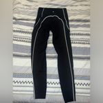 Athleta  Full‎ Length Leggings Size Medium Tall Photo 2