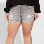Torrid Mid Rise Shortie Short Super Soft Grey Wash Distressed Denim Size 20 Photo 0