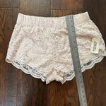 Forever 21 short knit blush lace, lined short, size M, NWT Photo 3