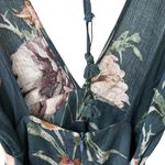 Floral Deep V Photo 6