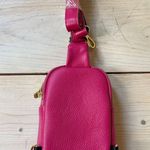 Inicat NWOT Women's Small Crossbody Sling Bag Vegan Leather Purse Pink Photo 4