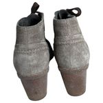 Clarks  Carleta Lyon Suede Gum Sole Heel Booties Women's Size 7.5 Photo 5