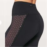 Lululemon  Colour Me Quick 7/8 Tight 25"
Black / Flash Light Tone Photo 3