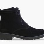 Munro Finnley Water Resistant Booties in Black, Size 8.5 New in Box Photo 1