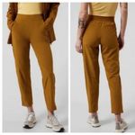 Athleta  Brooklyn Ankle Pants Womens 12 Brass Yellow Gold Lightweight Pockets Photo 1