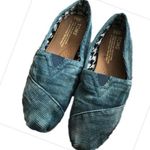 Toms classic slip on flats distressed blue corduroy size 6.5 Photo 0