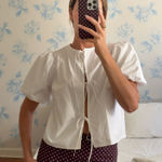 Abercrombie & Fitch Abercrombie White Top Bubble Sleeved & Front Bows Photo 0