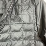 The North Face Womens Thermoball Insulated Jacket Black Size Small Photo 3