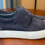 Vince  Cage Suede Platform Sneakers Velcro‎ Navy Blue Size 8.5M Photo 0