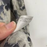 Classiques Entier  Grey & White Silk Floral Print Ruffled Wrap Blouse Top Women M Photo 7