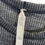 Lululemon  Athletic Long Sleeve Shirt Size 4 Black/Gray Pattern Photo 2