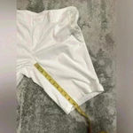 Liz Claiborne Women’s White  Bermuda Shorts Photo 5