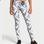 Victoria's Secret Victoria’s Secret VSX Sport Knockout Tight Leggings Photo 4
