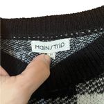 Main Strip  Black and White Checkered Sweater Unisex size Medium Photo 2