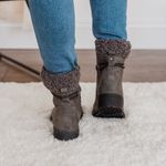 Very G Women’s Charlie Lace-Up Boots in Grey Size 11 Photo 2